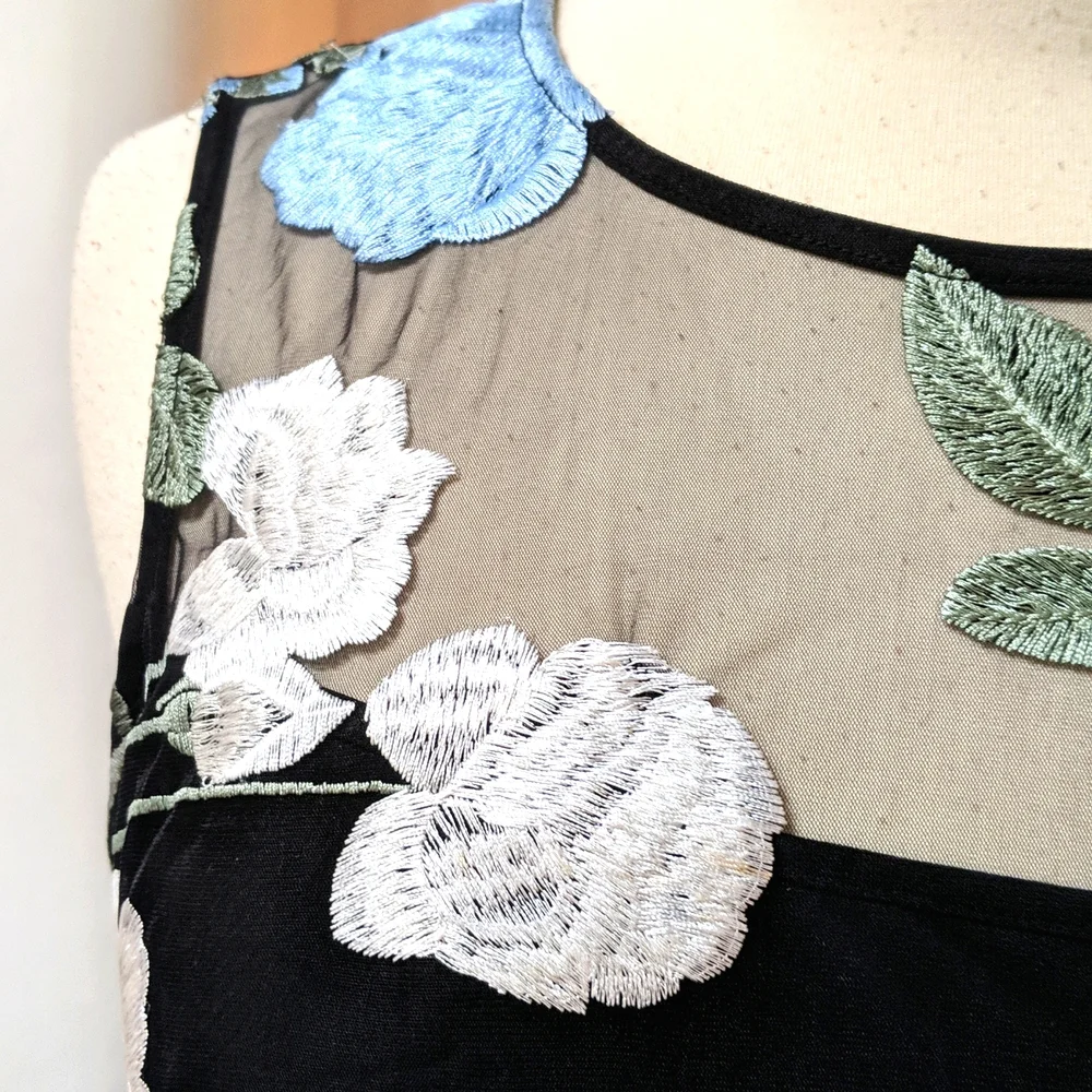 Calvin Klein Embroidered Dress - Picture 10 of 11